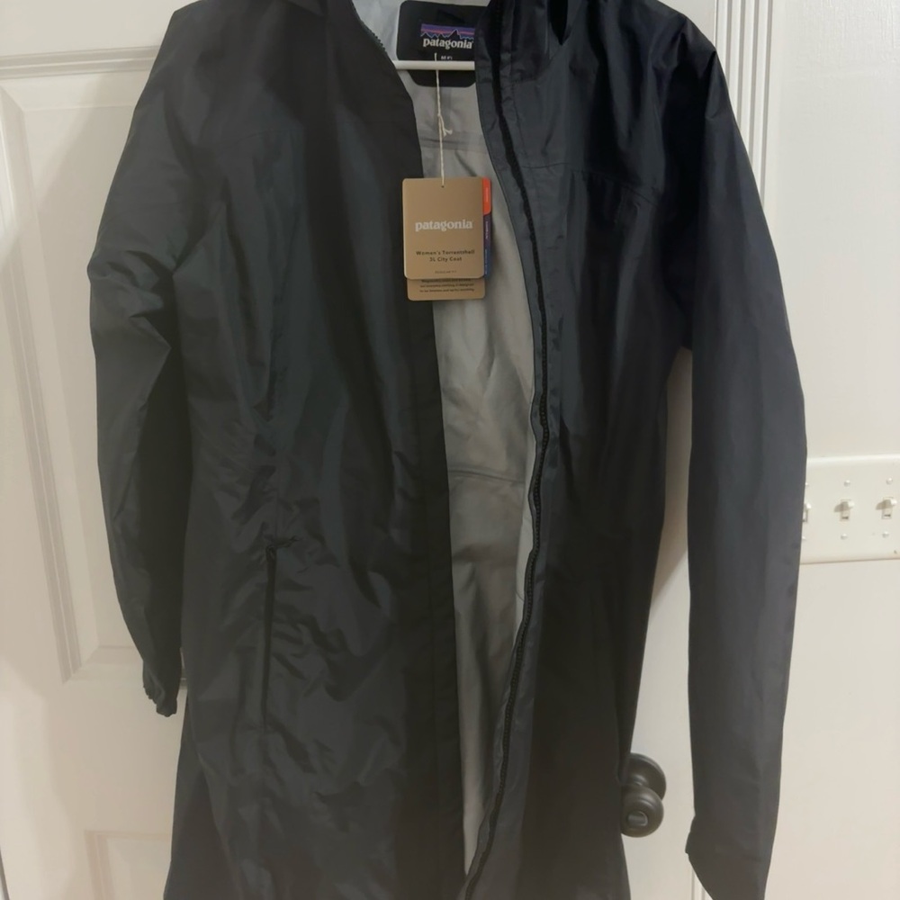 Patagonia Women’s Torrentshell 3L City Coat